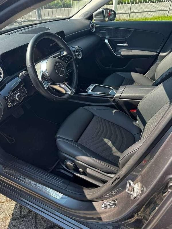 Usata Mercedes A200 Advanced 163 CV (119 kW) 2023 Montagna Berlina
