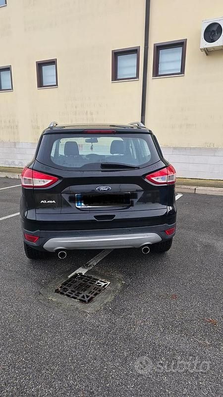 Usata Ford Kuga 140 CV (102 kW) 2014 SUV