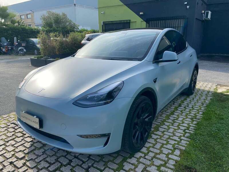 Grigio Usata 2022 Tesla Model Y Long Range AWD SUV | 37.900 € (Ottimo prezzo) - Immagine 1/4
