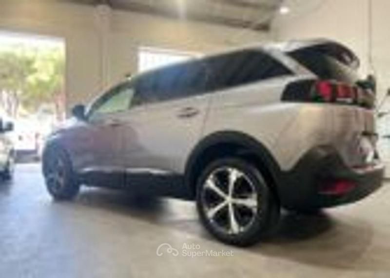 Usata Peugeot 5008 Allure 131 CV (96 kW) 2023 Grigio SUV