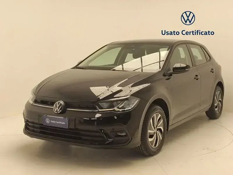 Käytetty VW Polo Life 80 HP (58 kW) 2025 Viistoperä