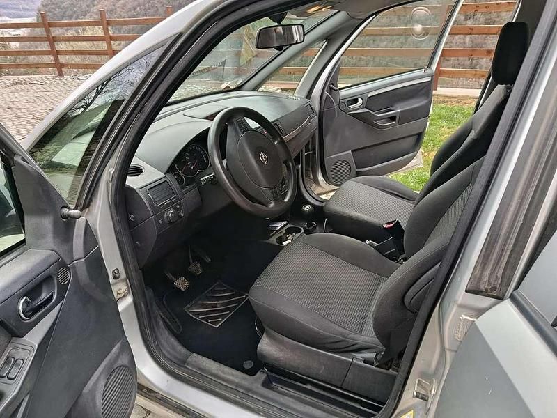 Usata Opel Meriva Cosmo 105 CV (77 kW) 2007 Monovolume