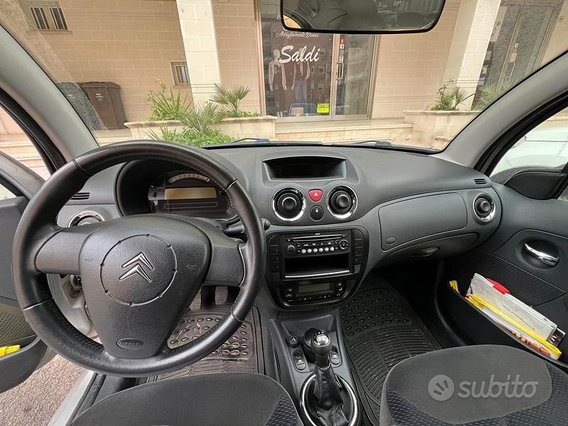 Usata Citroën C3 Exclusive 60 CV (44 kW) 2009 Grigio Utilitaria