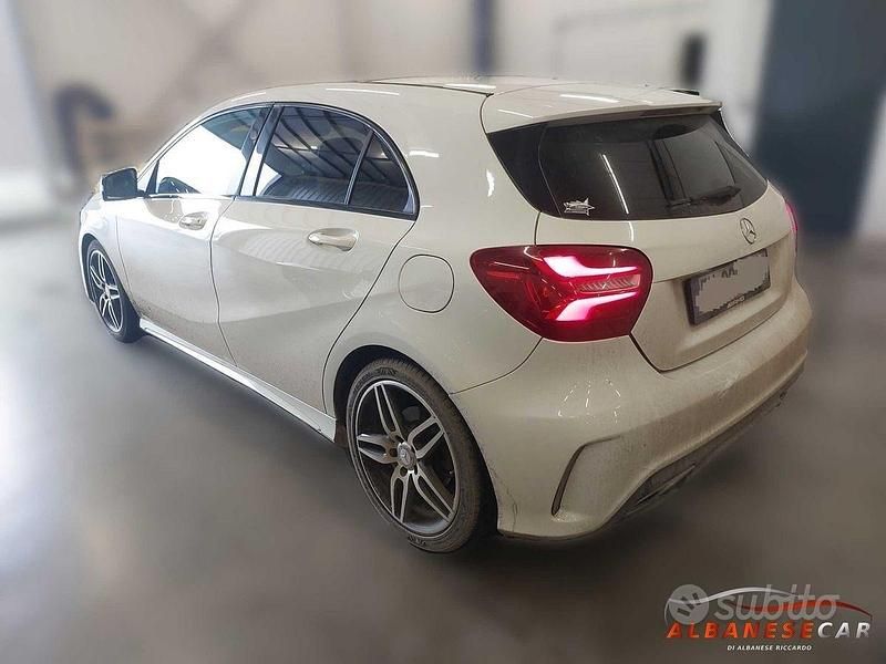 Usata Mercedes A200 Premium 136 CV (100 kW) 2016 Bianco Berlina