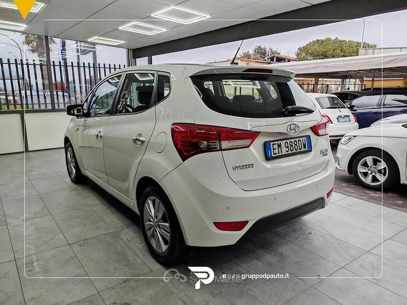 Usata Hyundai ix20 Comfort 90 CV (66 kW) 2012 Bianco Utilitaria