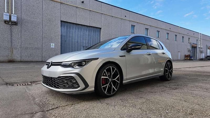 Usata VW Golf VIII GTD 200 CV (147 kW) 2022 Argento