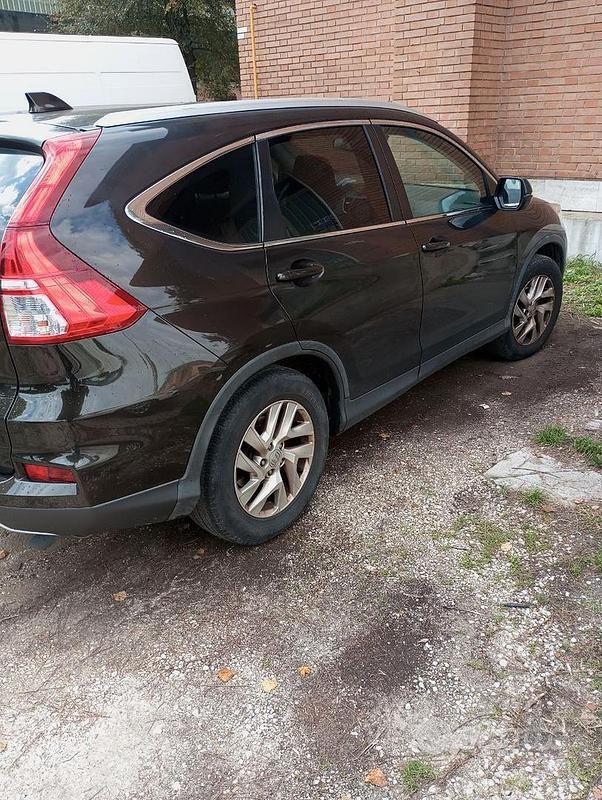 Usata Honda CR-V Elegance 120 CV (88 kW) 2016 Marrone SUV