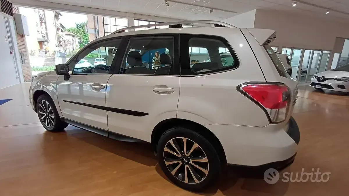 Usata Subaru Forester 147 CV (108 kW) 2017 Bianco SUV