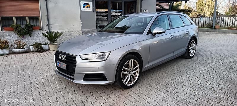 Usata Audi A4 Business 122 CV (89 kW) 2018 Grigio Station wagon
