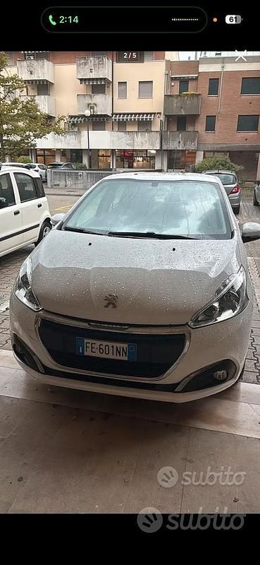 Usata Peugeot 208 2016 Utilitaria