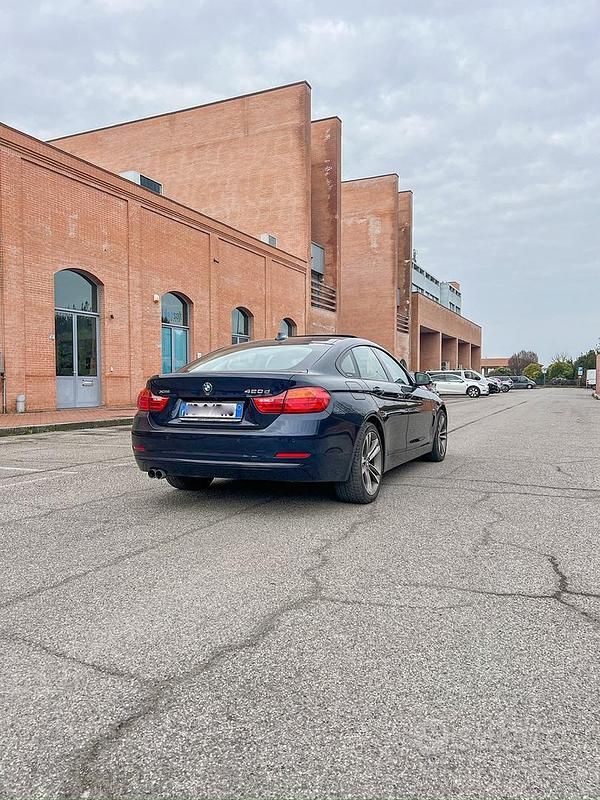 Usata BMW 420 Sport Line 190 CV (139 kW) 2016 Blu Coupé
