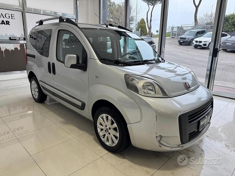 Usata Fiat Qubo Trekking 95 CV (69 kW) 2016 Grigio Monovolume