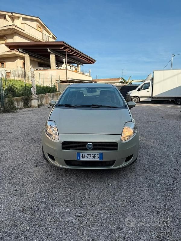 Usata Fiat Grande Punto 2005 Giallo Utilitaria