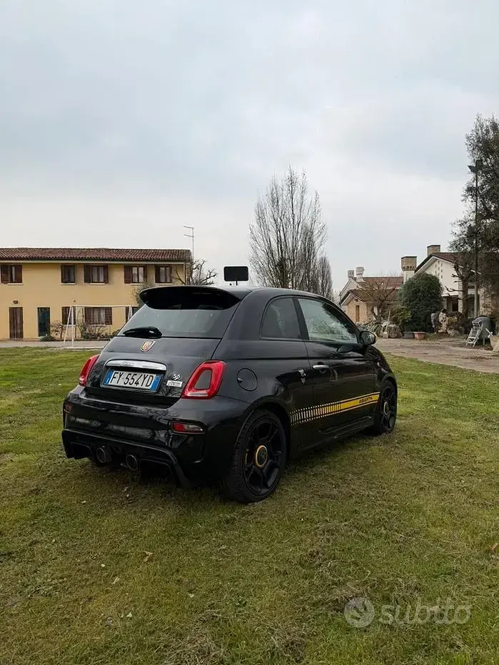 Usata Abarth 595 Pista 160 CV (117 kW) 2019 Nero Berlina