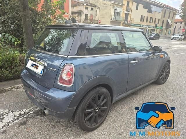 Usata Mini Cooper 122 CV (89 kW) 2011 Blu Utilitaria