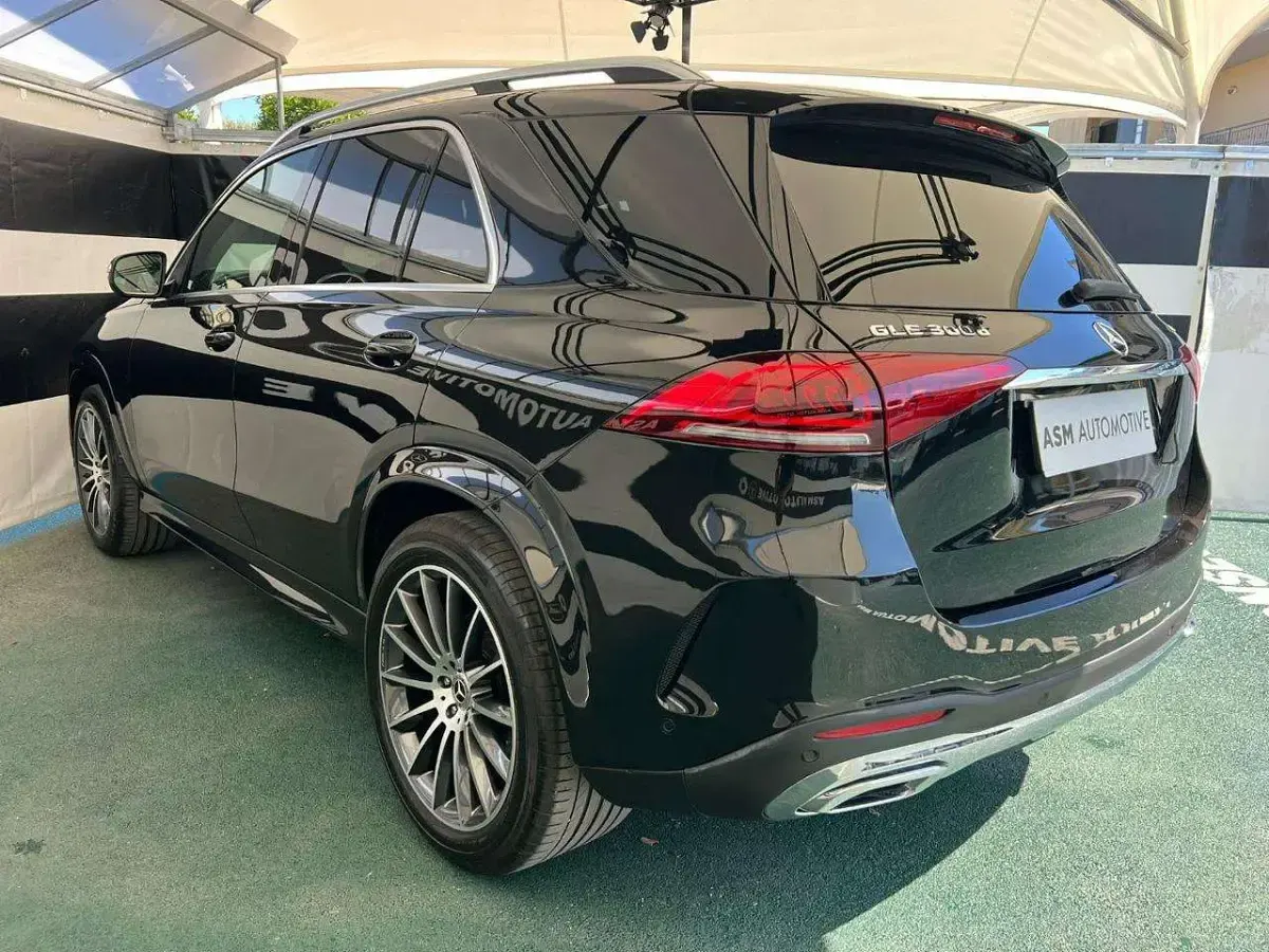 Usata Mercedes GLE300 Premium 245 CV (180 kW) 2019 Nero SUV