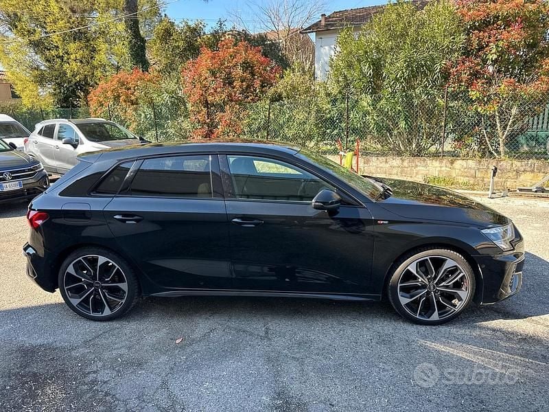Usata Audi A3 Black Edition 200 CV (147 kW) 2023 Nero Berlina