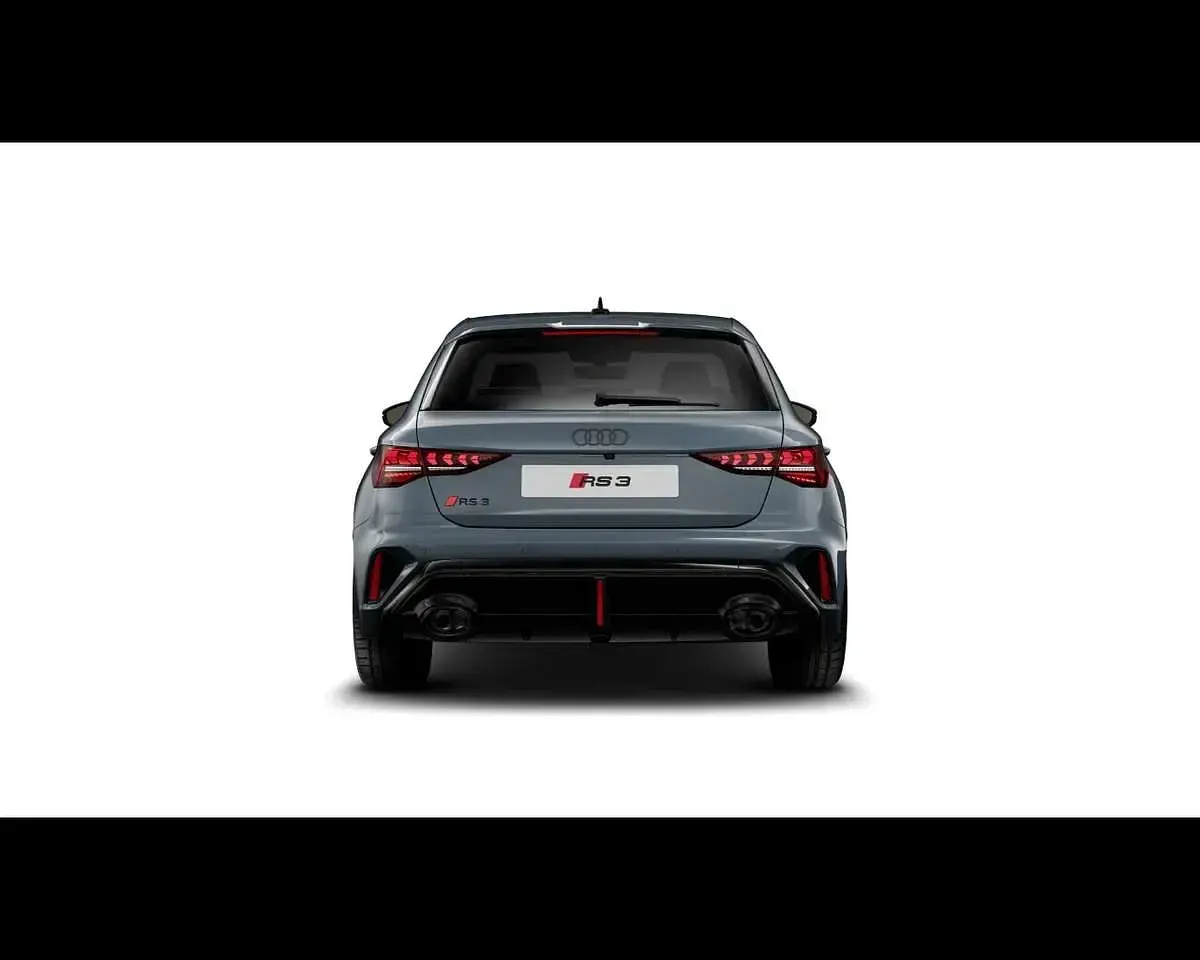 Nuova Audi RS3 400 CV (294 kW) 2026 Grigio kemora metallizzato Berlina