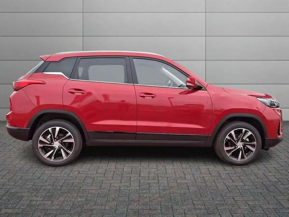 Nuova EVO Evo 5 128 CV (94 kW) 2026 Rosso SUV