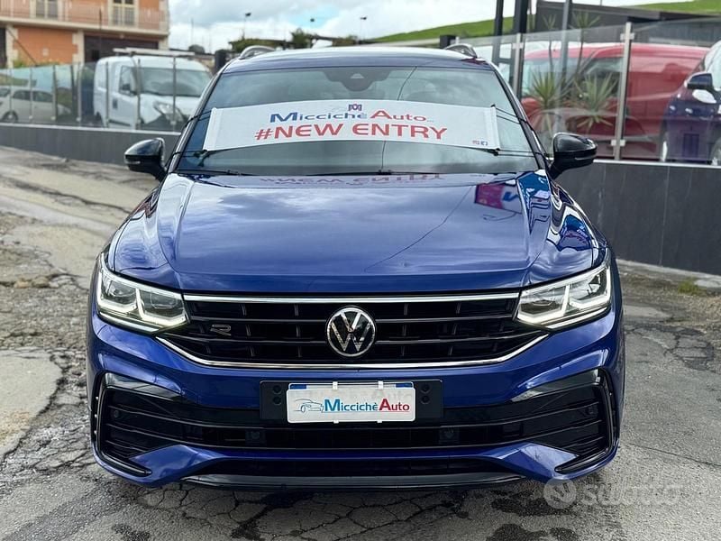 Usata VW Tiguan R-line 150 CV (110 kW) 2022 Blu SUV