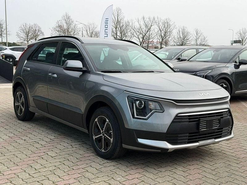 Nuova Kia Niro 93 CV (68 kW) 2025 Grigio SUV