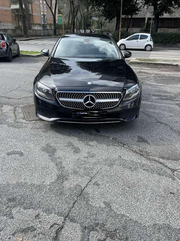 Usata Mercedes E200 Premium 150 CV (110 kW) 2017 Berlina