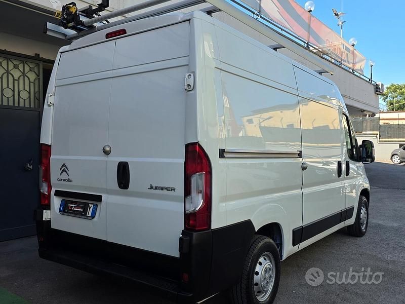 Usata Citroën Jumper 140 CV (102 kW) 2021 Bianco Monovolume