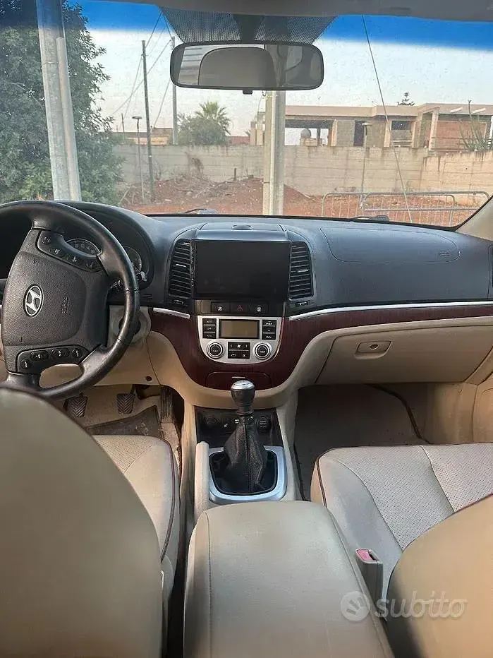 Usata Hyundai Santa Fe 197 CV (144 kW) 2010 Rosso SUV