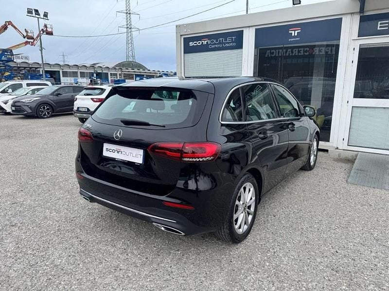Usata Mercedes B180 116 CV (85 kW) 2019 Other Utilitaria