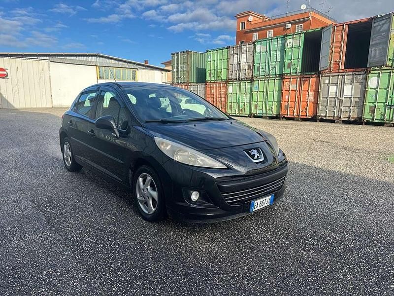 Usata Peugeot 207 75 CV (55 kW) 2011 Nero Berlina