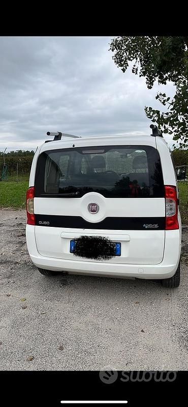 Usata Fiat Qubo Trekking 77 CV (56 kW) 2012 Bianco Monovolume