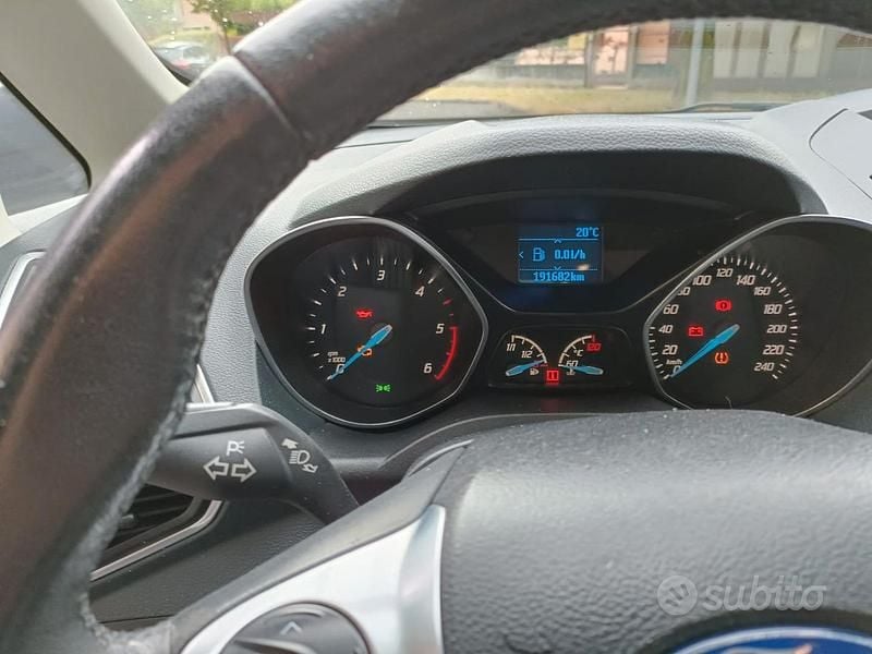 Usata Ford C-MAX Titanium 115 CV (84 kW) 2015 Bianco Monovolume