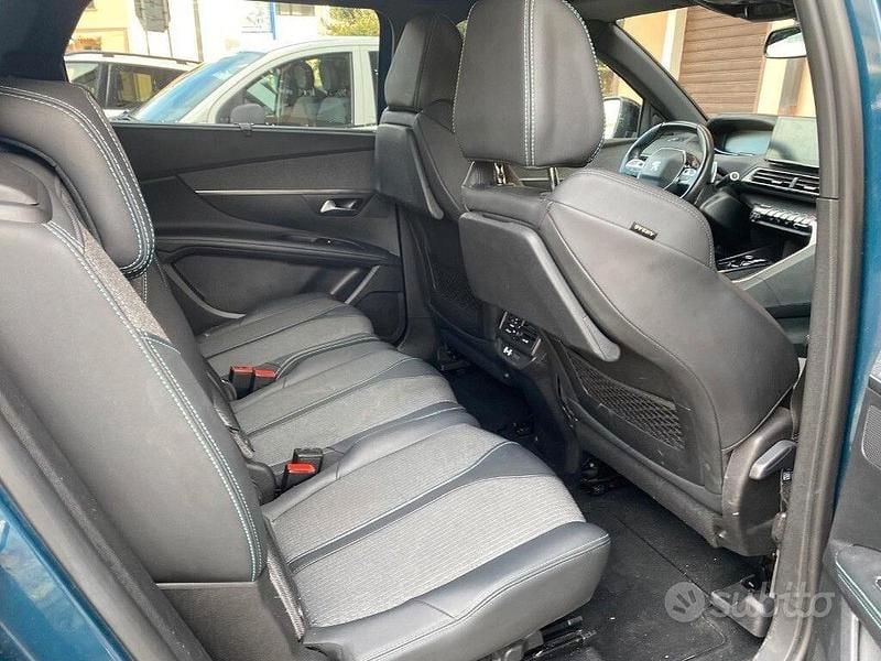 Gebraucht Peugeot 5008 Allure 131 PS (96 kW) 2023 Blau SUV