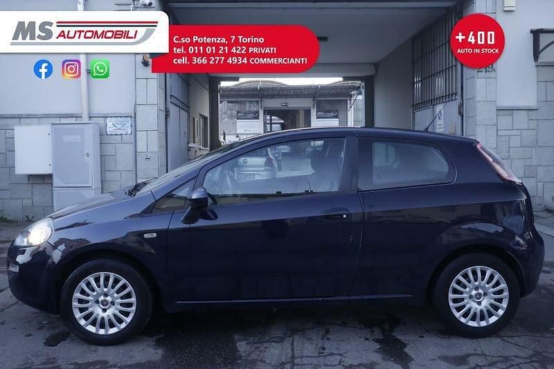 Usata Fiat Grande Punto Dynamic 75 CV (55 kW) 2014 Blu Utilitaria