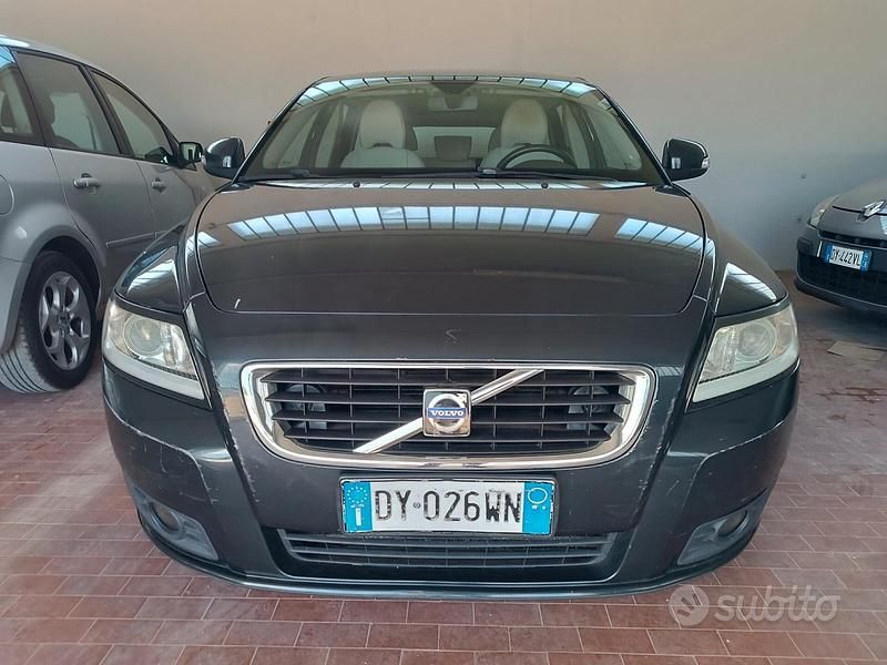Usata Volvo V50 109 CV (80 kW) 2009 Grigio Station wagon