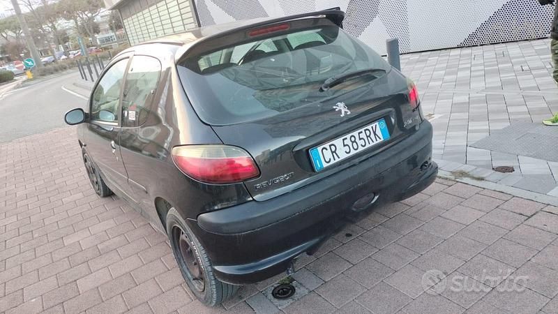 Usata Peugeot 206 130 CV (95 kW) 2005 Nero Berlina