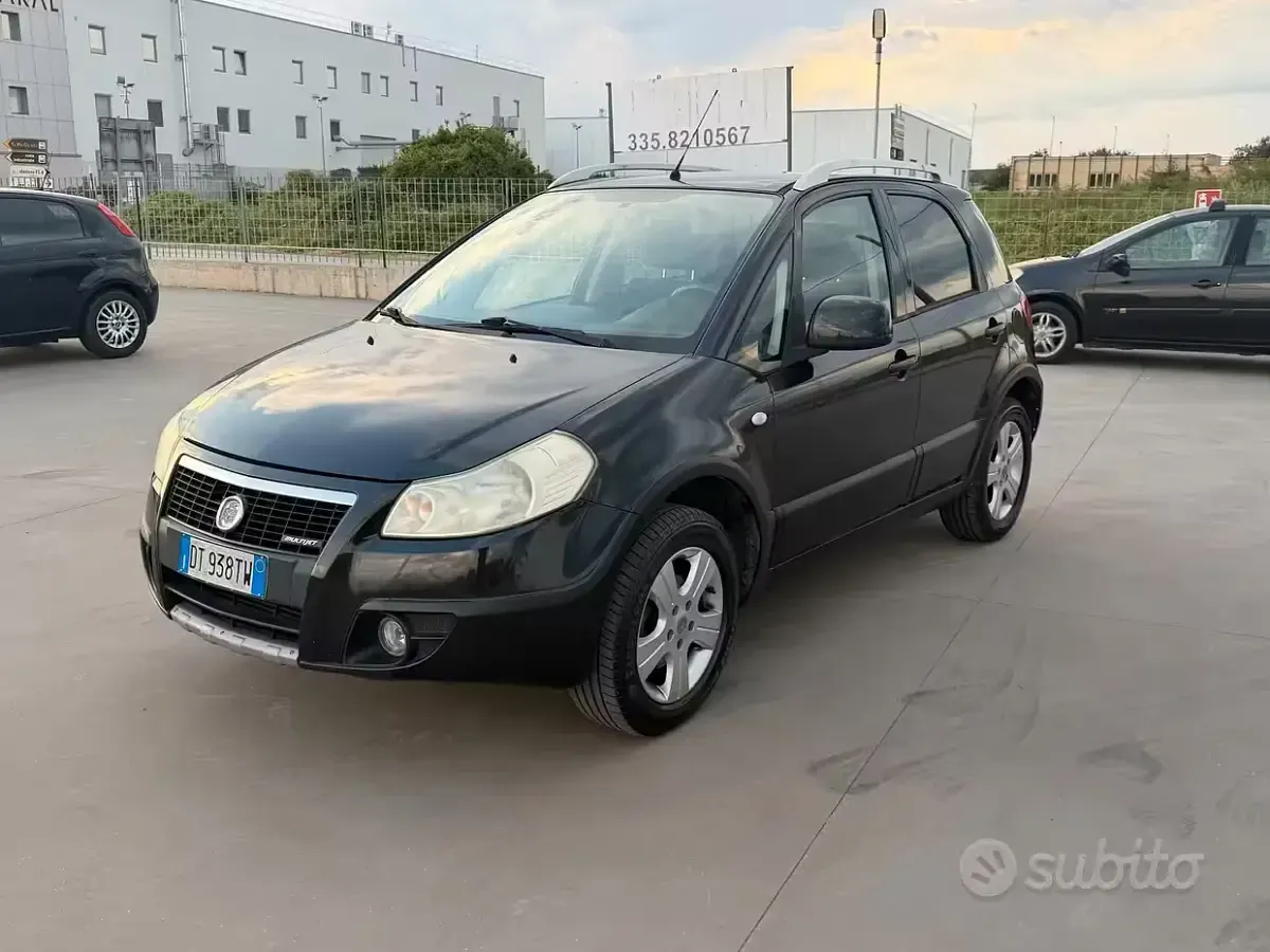 Usata Fiat Sedici Dynamic 120 CV (88 kW) 2009 SUV