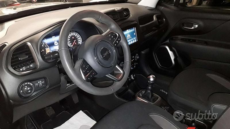 Usata Jeep Renegade Limited 131 CV (96 kW) 2022 Nero SUV