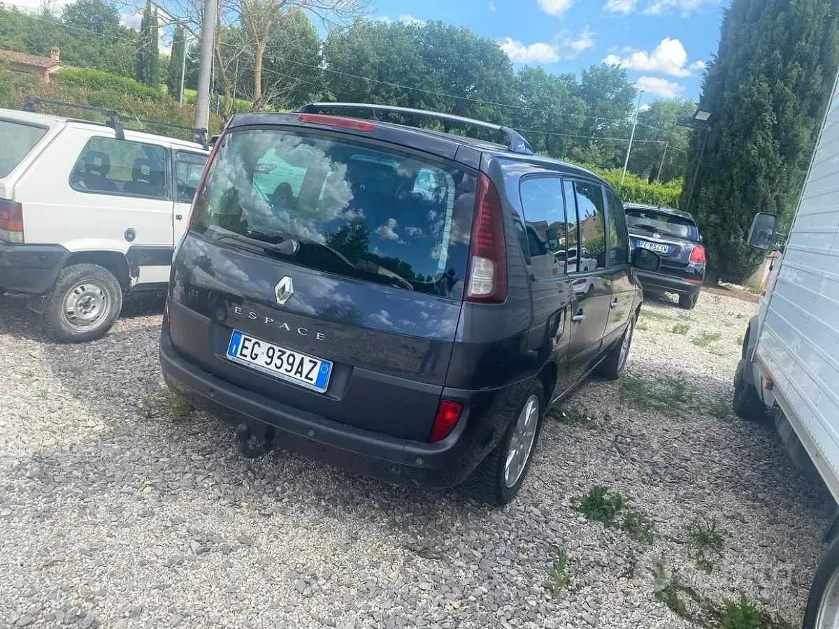 Usata Renault Espace Initiale 175 CV (128 kW) 2011 Nero Monovolume