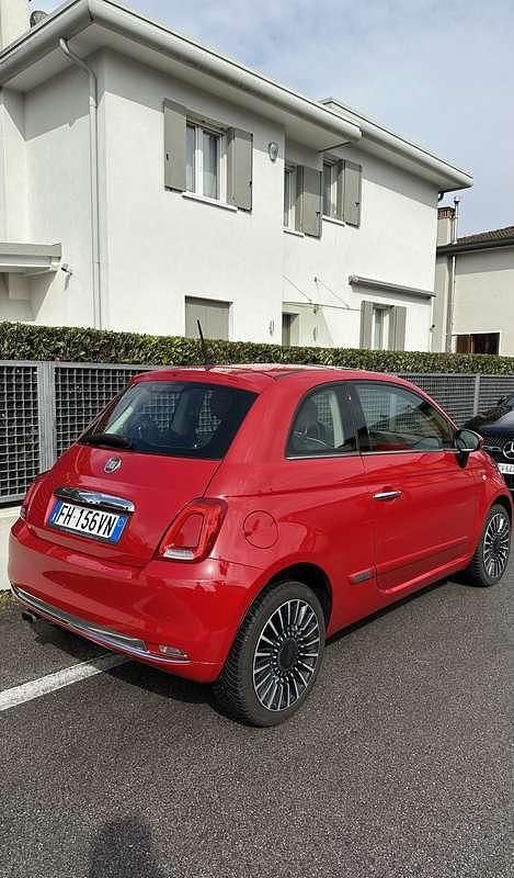 Usata Fiat 500 Lounge 69 CV (50 kW) 2017 Rosso Utilitaria