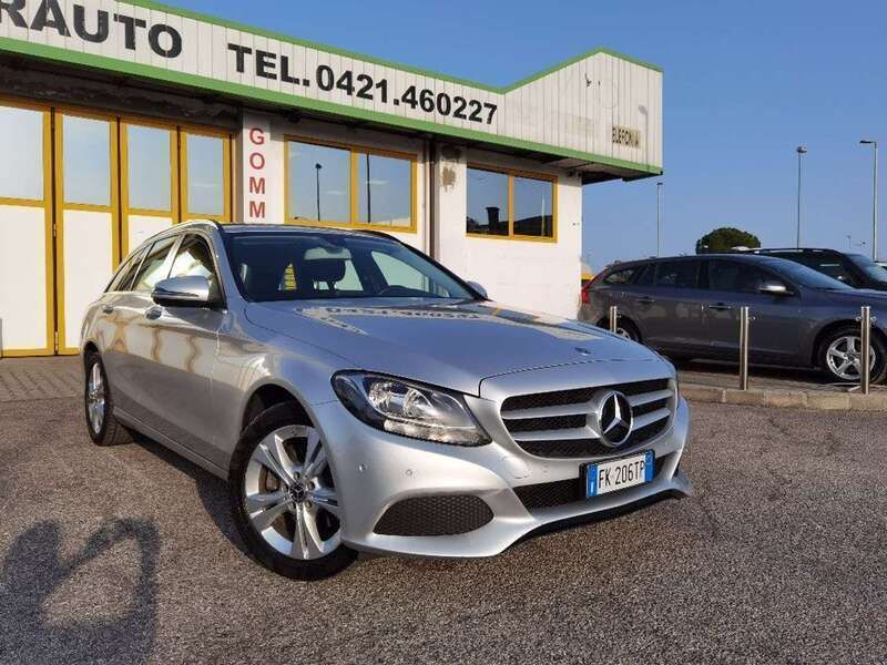 Argento Usata 2017 Mercedes C220 Business Station wagon | 18.900 € (Molto cara) - Immagine 1/4