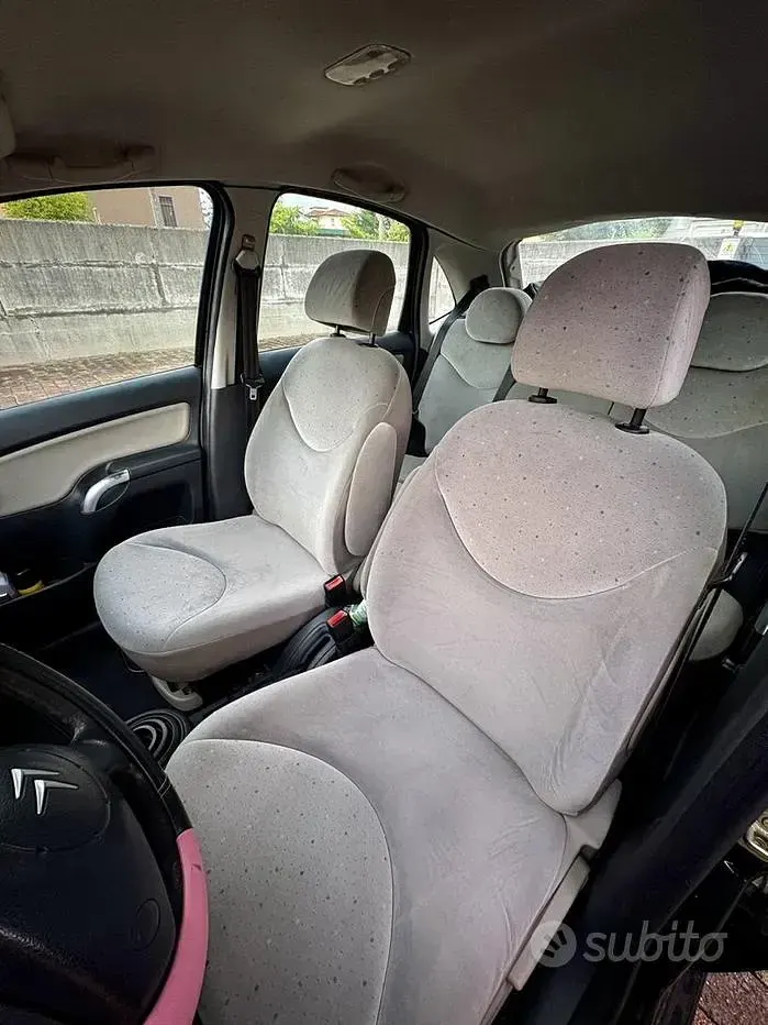 Usata Citroën C3 Elegance 73 CV (53 kW) 2003 Nero Berlina