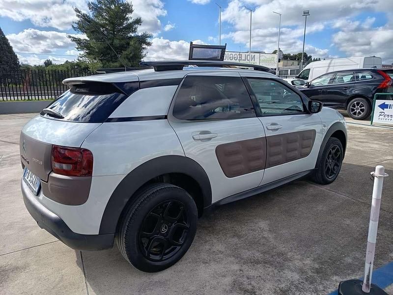 Usata Citroën C4 Cactus Shine 99 CV (72 kW) 2016 Grigio Utilitaria