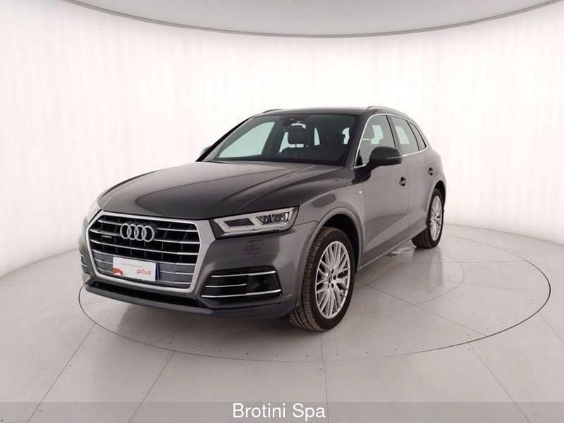 Usata Audi Q5 S-line plus 190 CV (139 kW) 2019 Grigio metallizzato SUV
