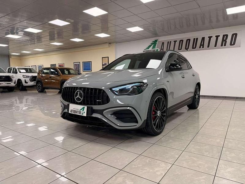 Nuova Mercedes GLA35 AMG Premium 306 CV (225 kW) 2026 Grigio alpi manufaktur SUV
