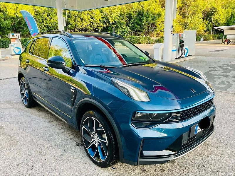 Usata Lynk & Co 01 179 CV (131 kW) 2022 Blu SUV