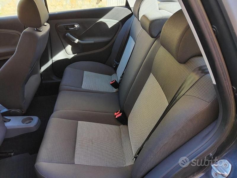 Usata Seat Ibiza 2006 Grigio Utilitaria