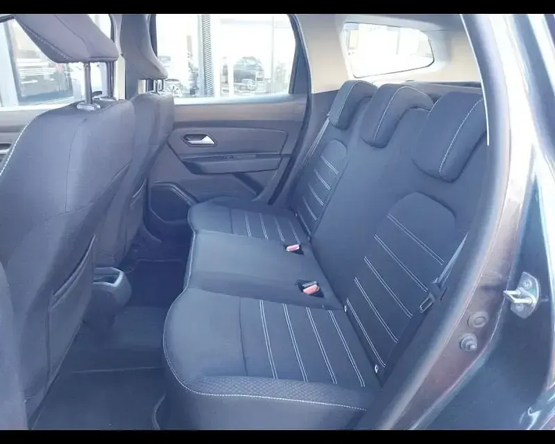 Usata Dacia Duster Expression 101 CV (74 kW) 2023 Grigio SUV