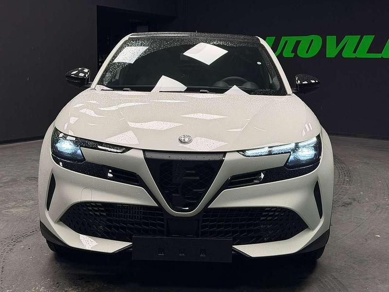 Nuova Alfa Romeo Junior Edizione Speciale 136 CV (100 kW) 2025 Bianco SUV