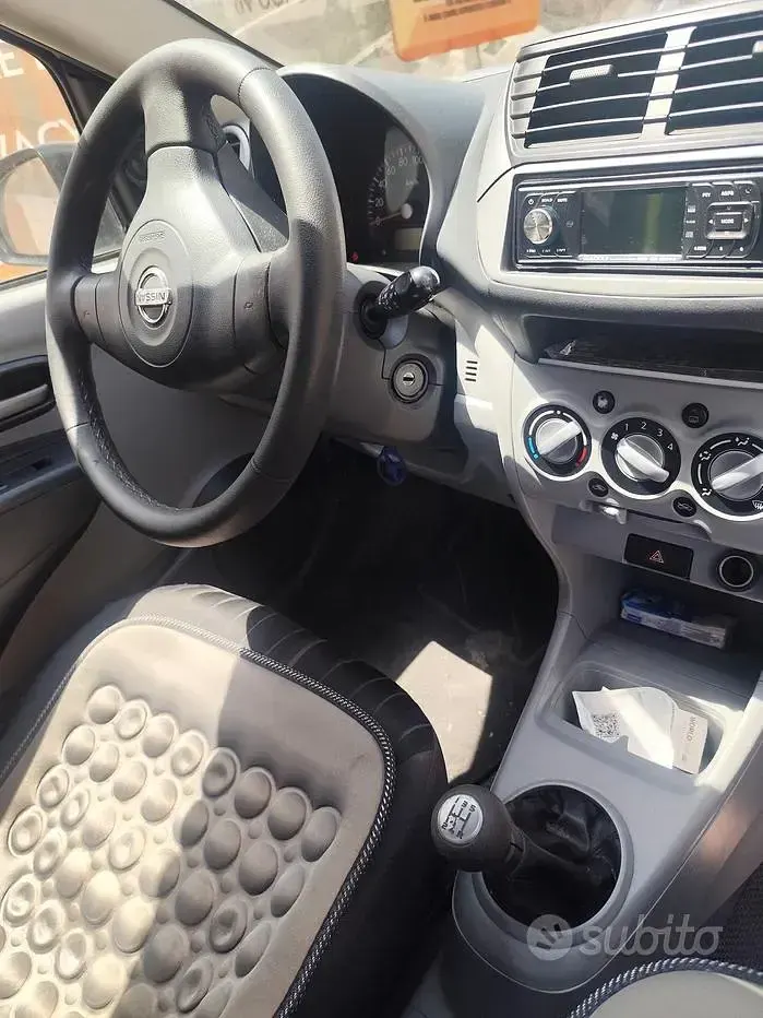 Usata Nissan Pixo 68 CV (50 kW) 2010 Bianco Utilitaria